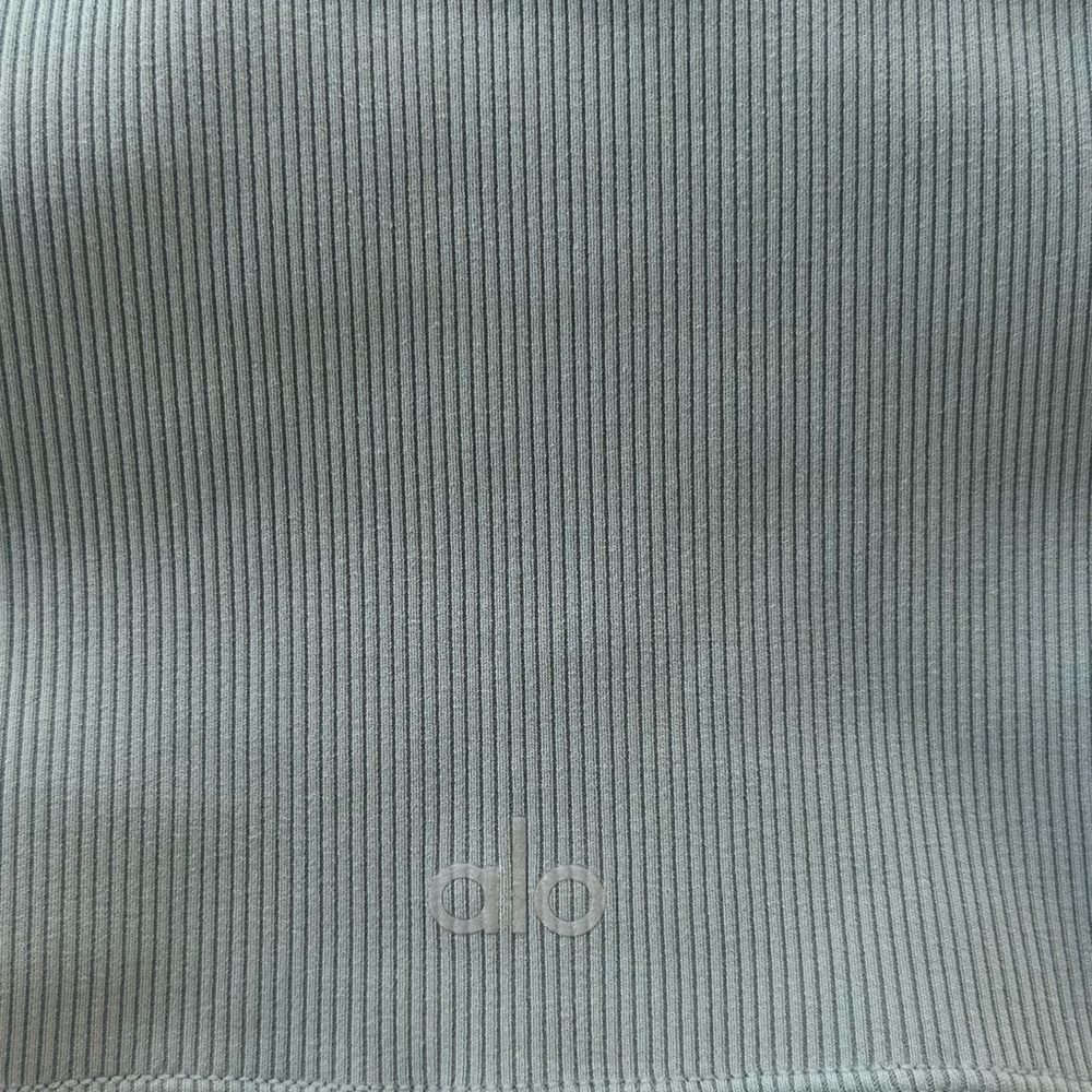 ALO Yoga Goddess Ribbed Crop Racerback Tank Cosmic Grey - Picture 7 of 7